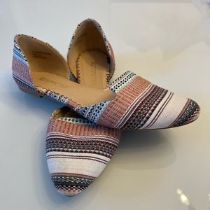 Restricted Slip On Flats. Multicolored Fabric. Size 9.5 Women’s